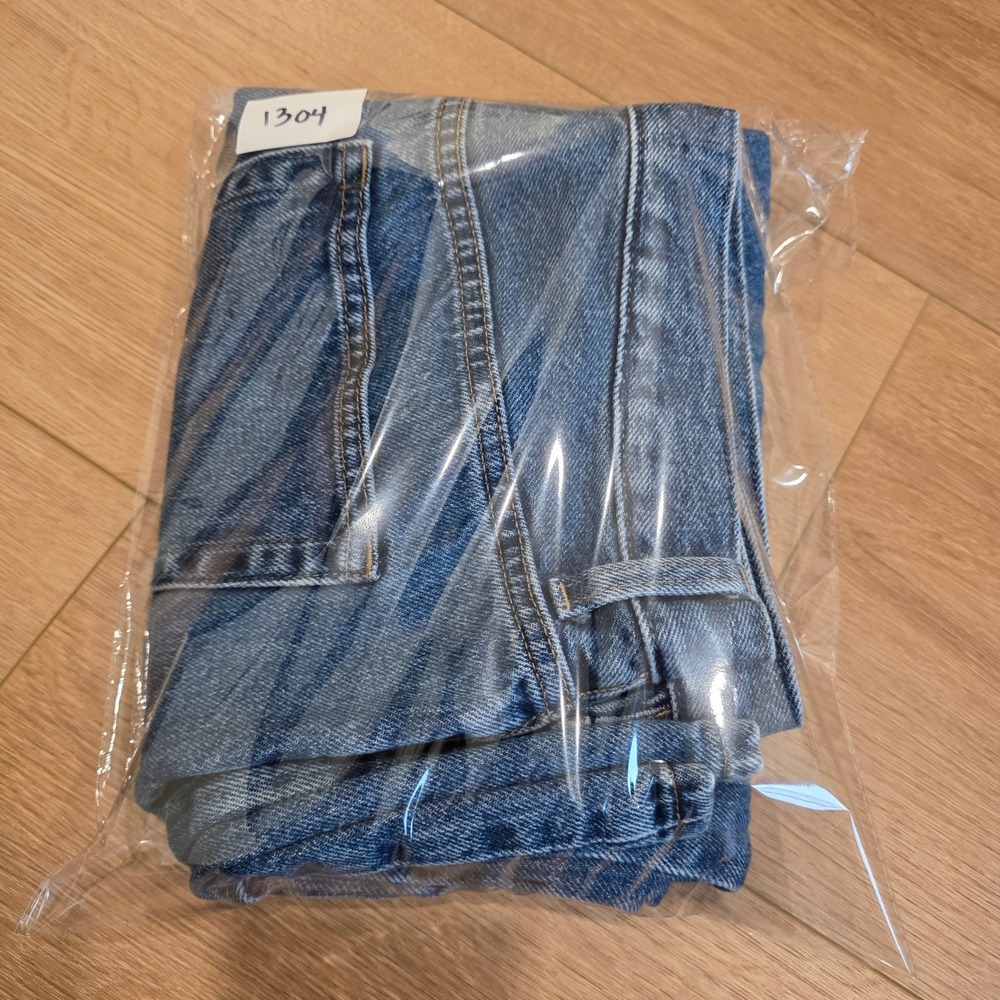 Uniqlo Wide Straight High Rise Jeans Womens Size 26 Blue Kaihara Denim 29x30 - Picture 10 of 10